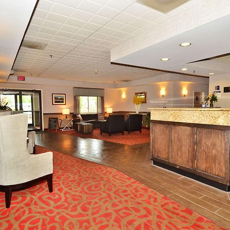 Best Western Saranac Lake Εξωτερικό φωτογραφία