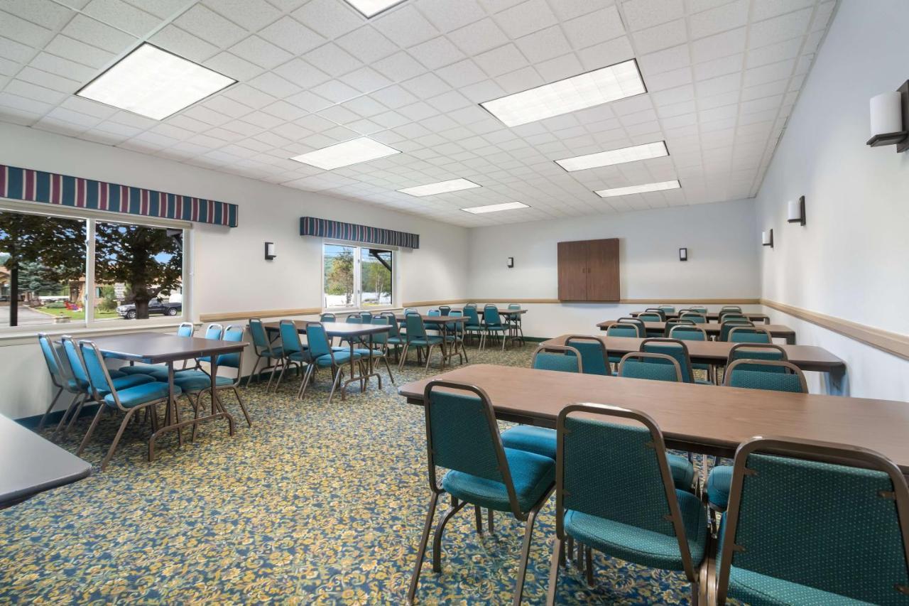 Best Western Saranac Lake Εξωτερικό φωτογραφία
